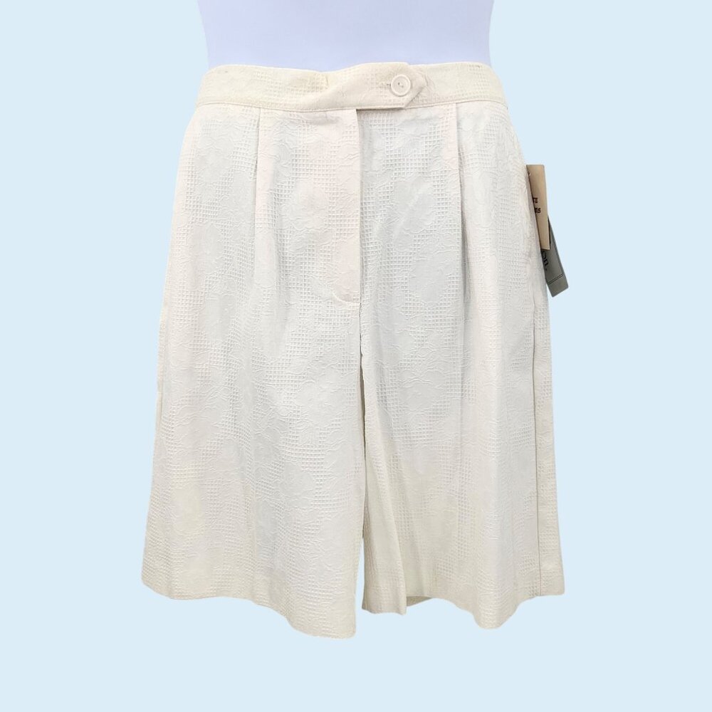 NWT VINTAGE NORTON MCNAUGHTON IVORY HI WAIST TEXTURED FLORAL PATTERN SHORTS - 14